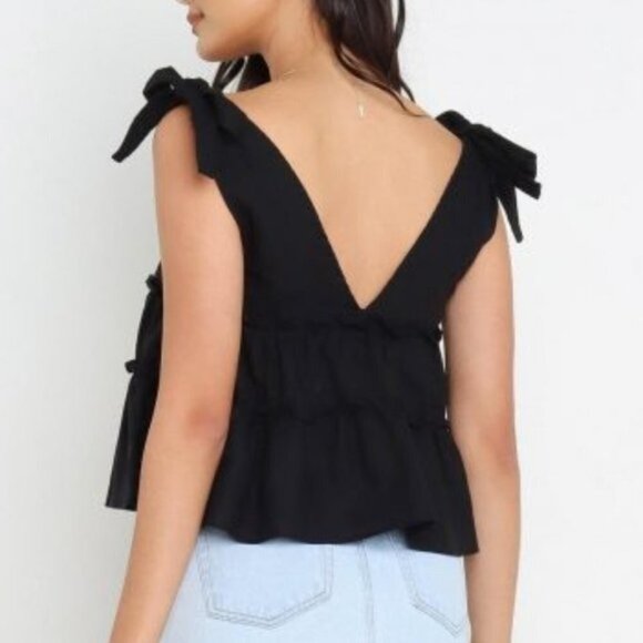 NWT Petal & Pup V Neck Cropped Tie Straps Women Top Erenda, Black, 10 (XL) - Picture 2 of 8